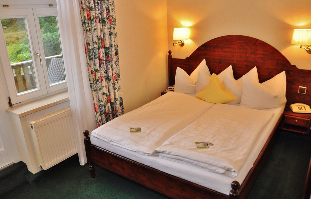 Flair-Hotel Waldfrieden Schwarzatal Luaran gambar